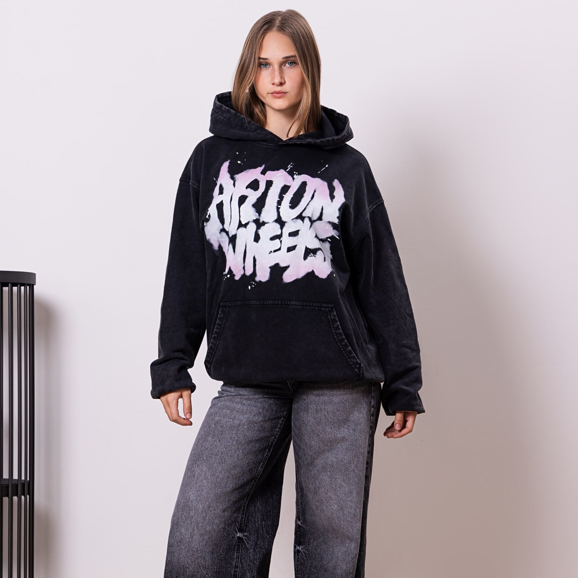ARTONWHEELS Graff washed hoodie